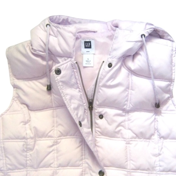 Gap Puffer Vest with Hood Size Large - Picture 3 of 5